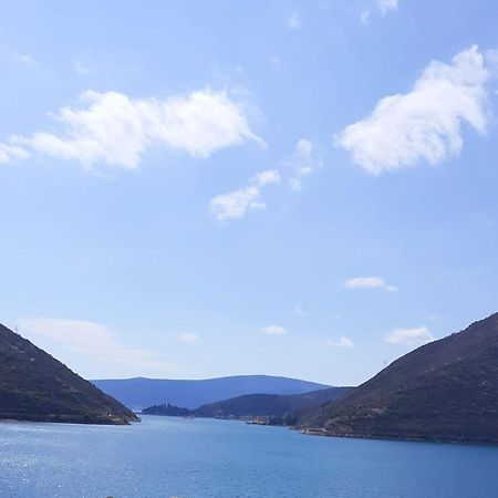 Bella Vista Zmukic Apartment Perast Luaran gambar
