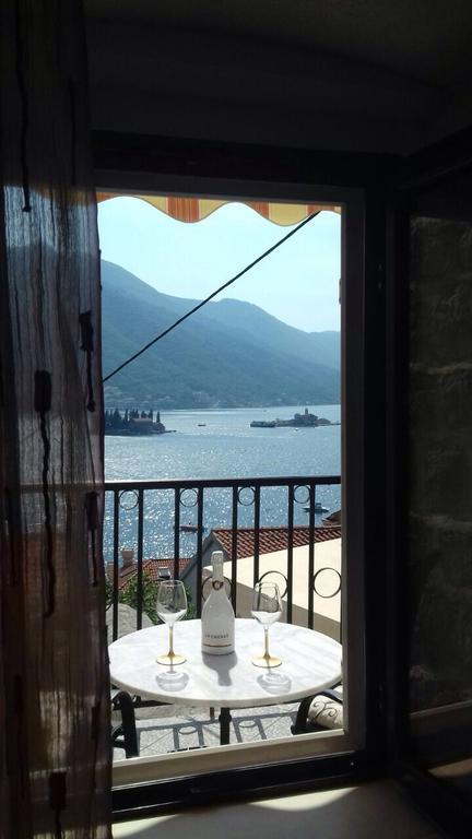 Bella Vista Zmukic Apartment Perast Luaran gambar
