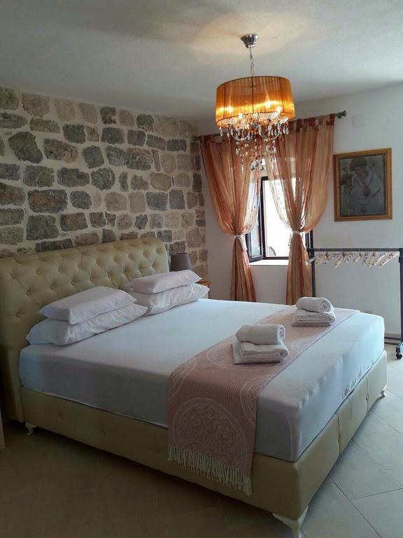 Bella Vista Zmukic Apartment Perast Luaran gambar