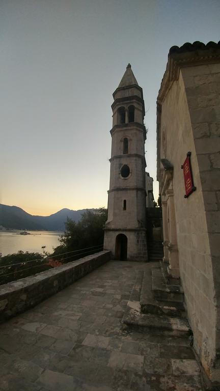 Bella Vista Zmukic Apartment Perast Luaran gambar