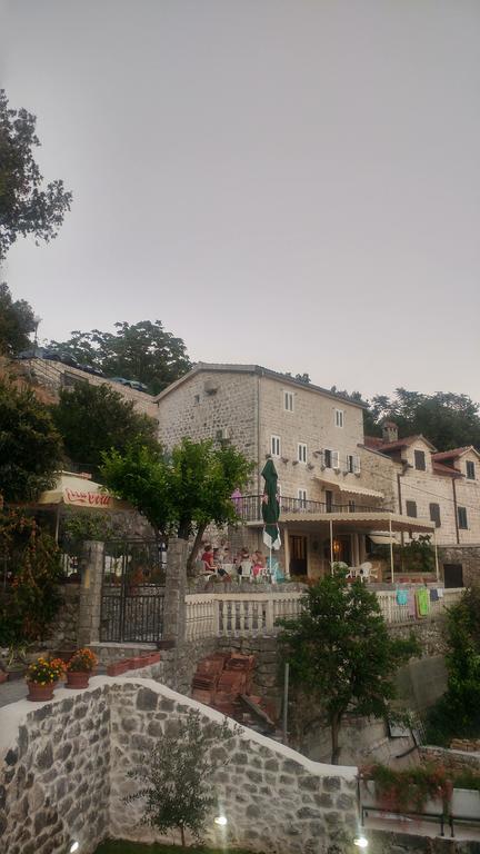Bella Vista Zmukic Apartment Perast Luaran gambar