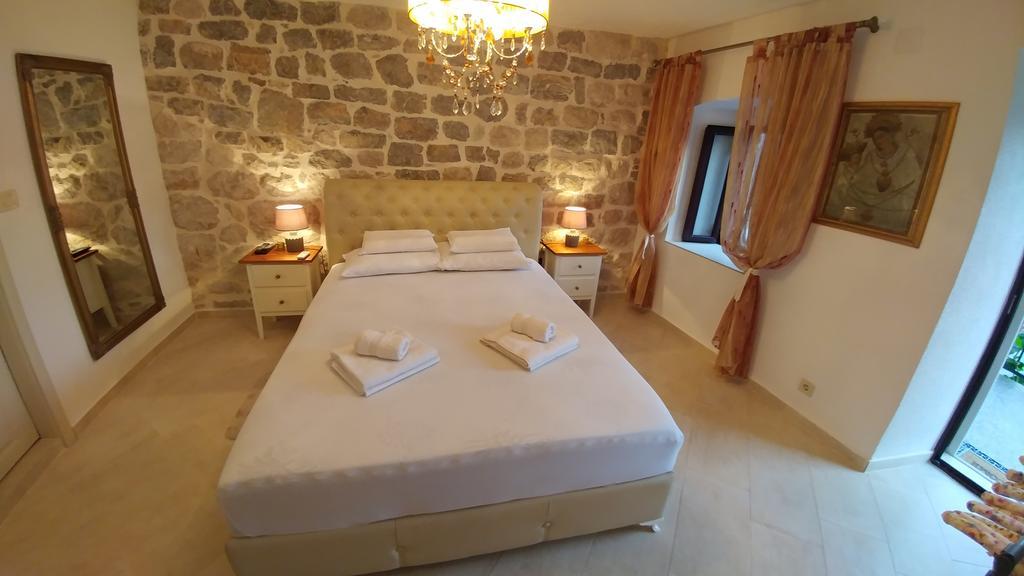 Bella Vista Zmukic Apartment Perast Luaran gambar
